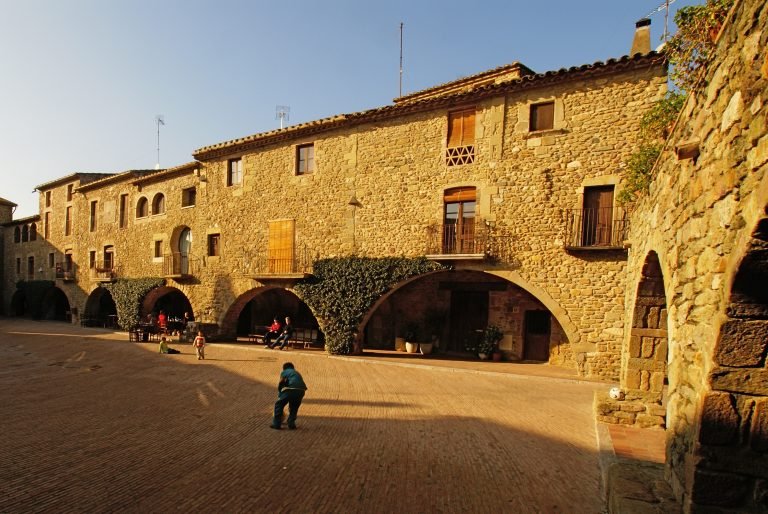 monells