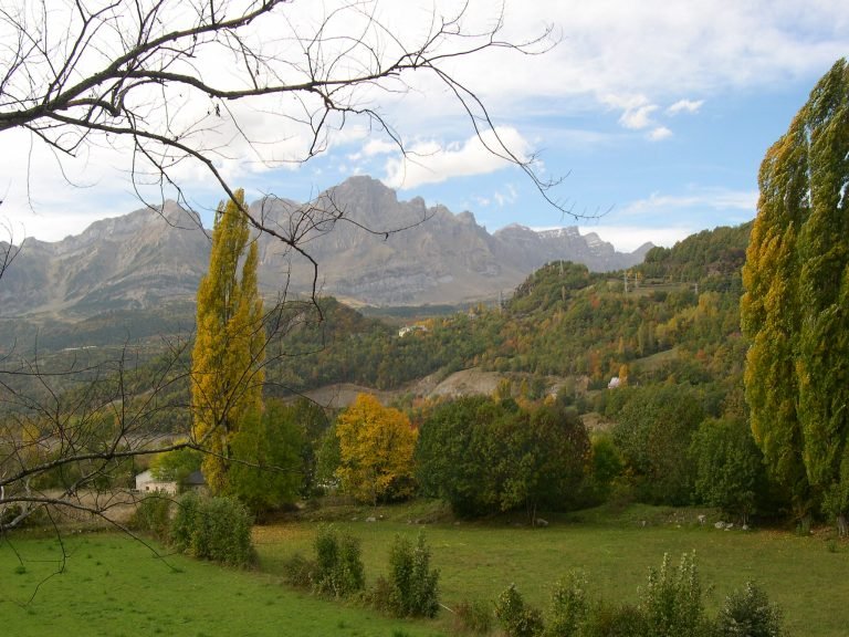 Valle_de_Tena,_provincia_de_Huesca